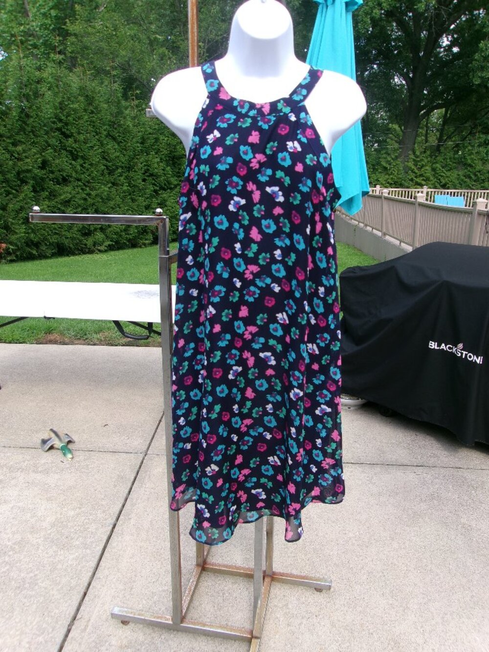 NWOT BETSEY JOHNSON NAVY FLORAL DRESS 8